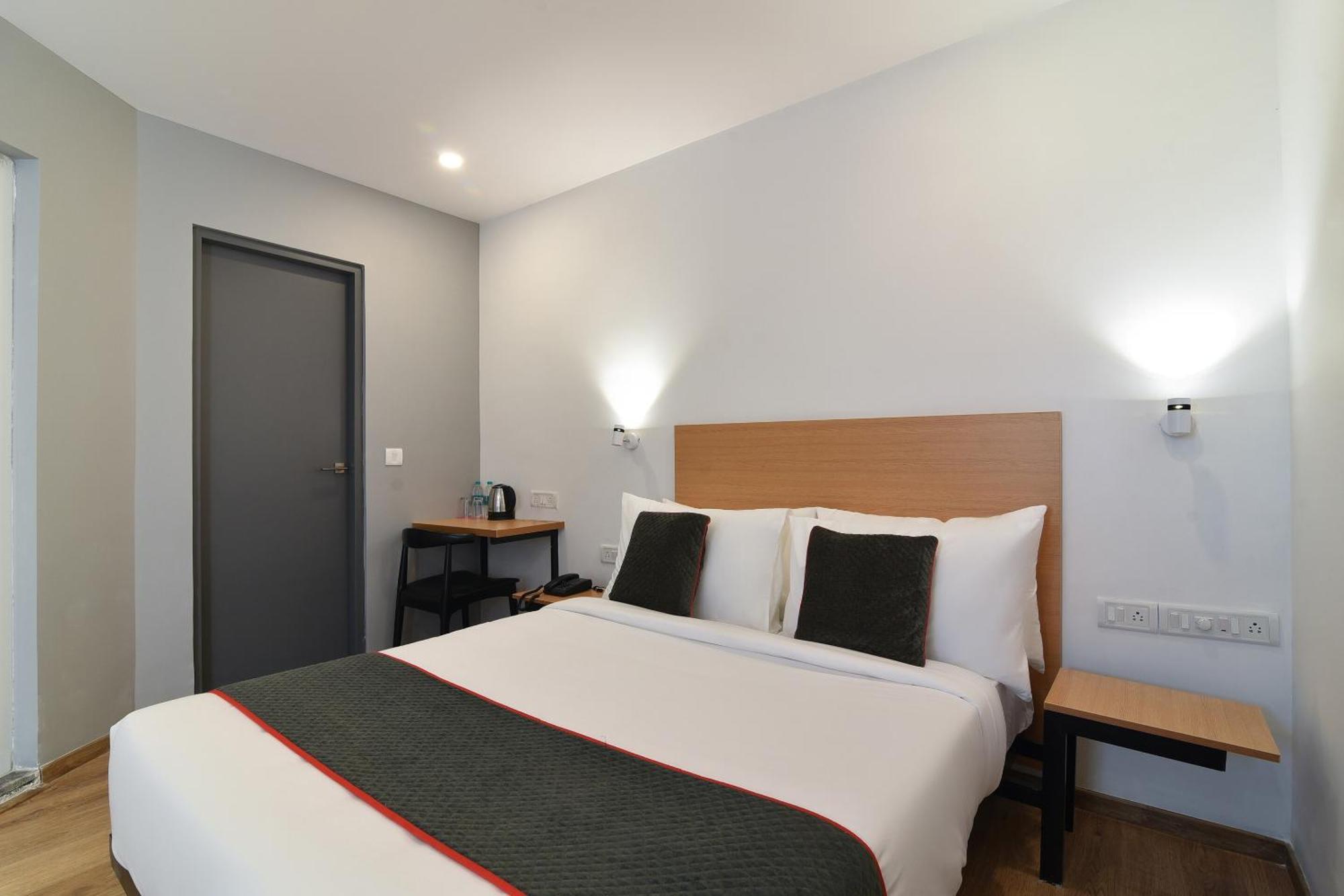 Super Townhouse Spruce Hotels Bellandur Bangalore Dış mekan fotoğraf